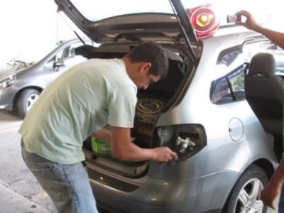 Auto Vidros Petrópolis Ltda.