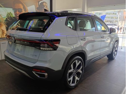 VOLKSWAGEN Taos - foto 9