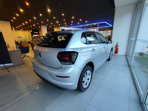 VOLKSWAGEN Polo - foto 4