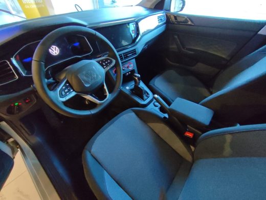 VOLKSWAGEN Polo - foto 6