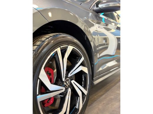 VOLKSWAGEN Jetta - foto 11