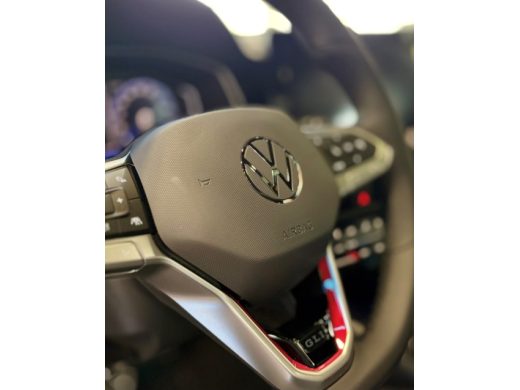 VOLKSWAGEN Jetta - foto 4