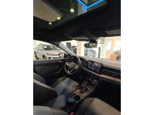 VOLKSWAGEN Jetta - foto 6