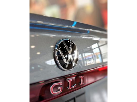 VOLKSWAGEN Jetta - foto 9