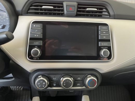 NISSAN Versa - foto 12