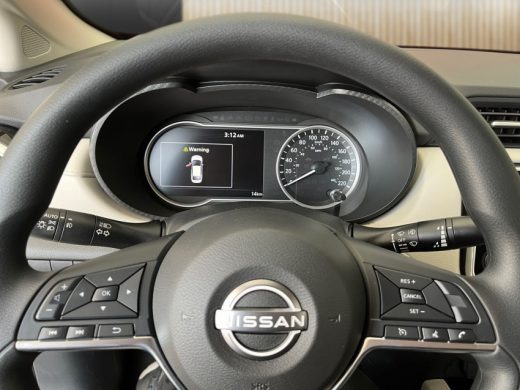 NISSAN Versa - foto 7