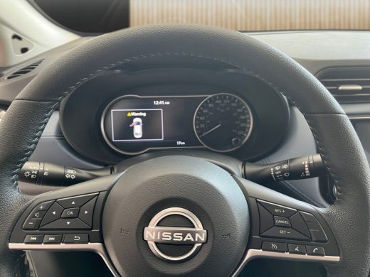 NISSAN Versa - foto 10