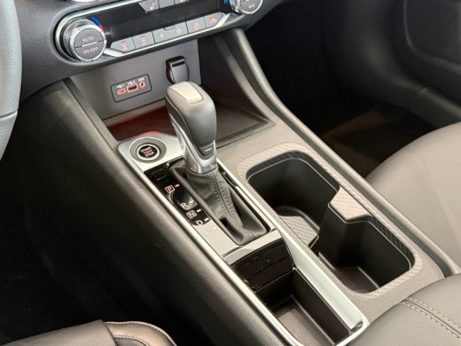 NISSAN Sentra - foto 11