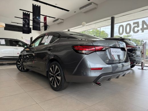 NISSAN Sentra - foto 4