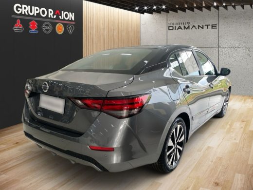 NISSAN Sentra - foto 4