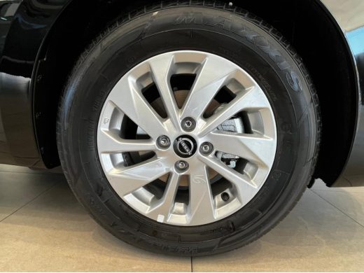 NISSAN Versa - foto 11