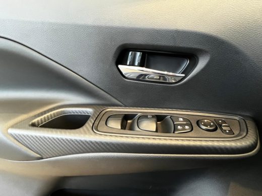 NISSAN Versa - foto 12