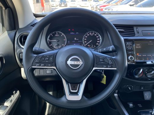 NISSAN Frontier - foto 10