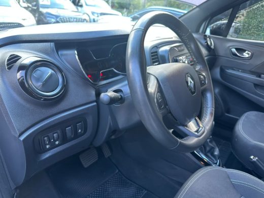 RENAULT Captur - foto 15