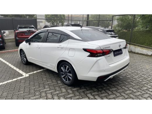 NISSAN Versa - foto 12