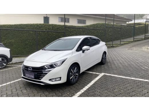 NISSAN Versa - foto 3