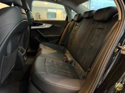 AUDI A4 - foto 3