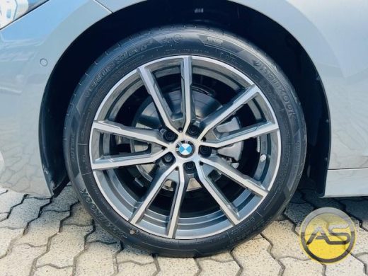 BMW 320i - foto 7