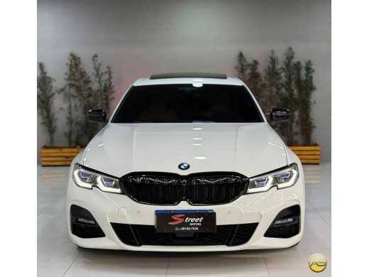 BMW 330i - foto 2