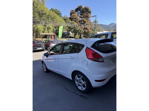 FORD Fiesta - foto 4