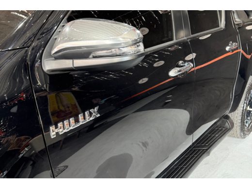 TOYOTA Hilux - foto 4
