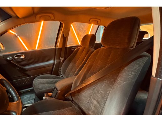 RENAULT Mégane - foto 3