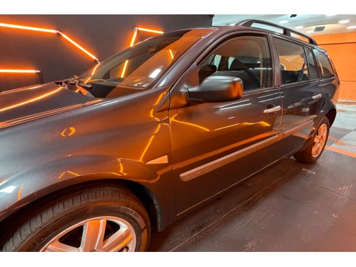 RENAULT Mégane - foto 2