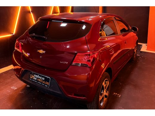 CHEVROLET Onix - foto 7