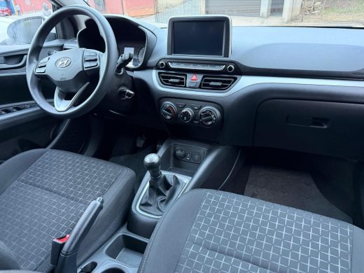 HYUNDAI HB20 - foto 8