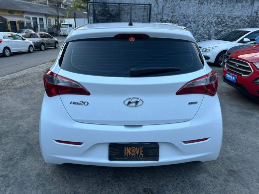 HYUNDAI HB20 - foto 4