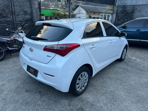 HYUNDAI HB20 - foto 5