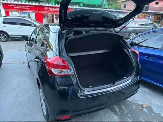 TOYOTA YARIS - foto 4