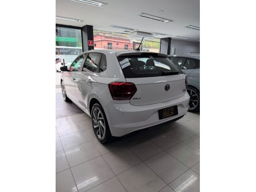 VOLKSWAGEN Polo - foto 5