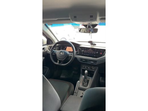 VOLKSWAGEN Polo - foto 4
