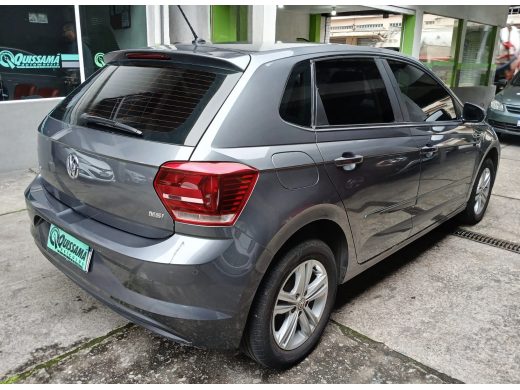 VOLKSWAGEN Polo - foto 2