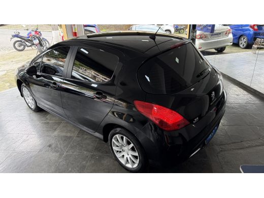 PEUGEOT 308 - foto 5