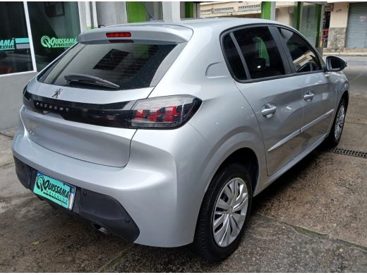 PEUGEOT 208 - foto 2