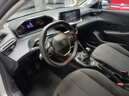 PEUGEOT 208 - foto 10