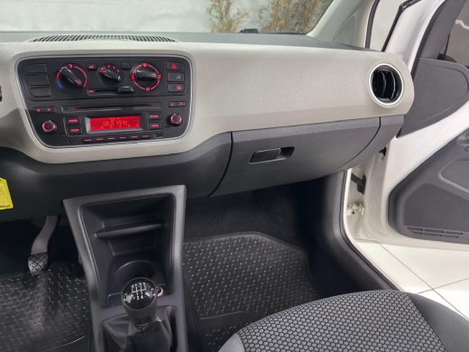 VOLKSWAGEN UP - foto 8