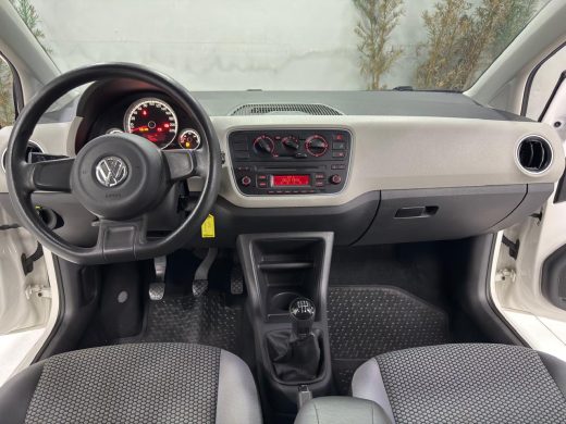 VOLKSWAGEN UP - foto 7