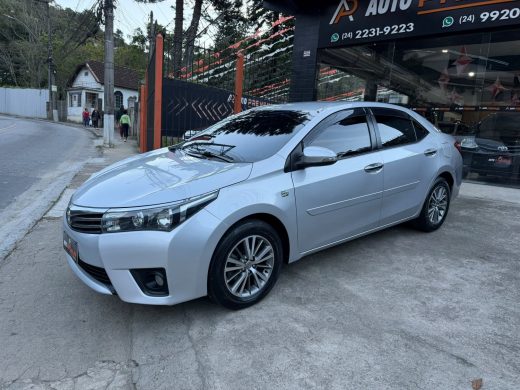 TOYOTA Corolla - foto 2