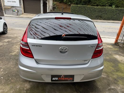 HYUNDAI I30 - foto 6