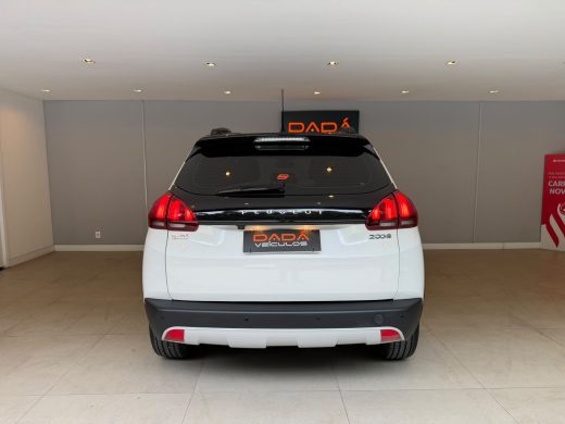 PEUGEOT 2008 - foto 5