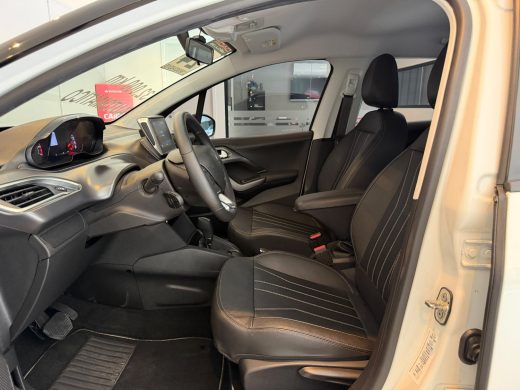 PEUGEOT 2008 - foto 4