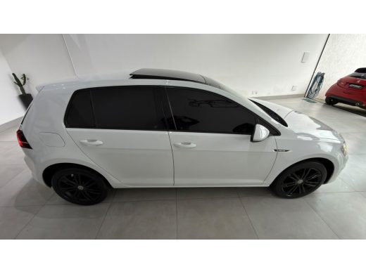VOLKSWAGEN Golf - foto 2
