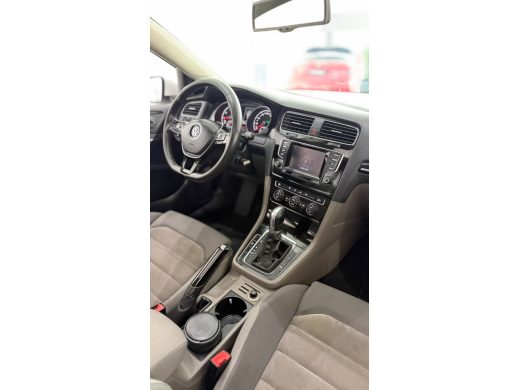 VOLKSWAGEN Golf - foto 4