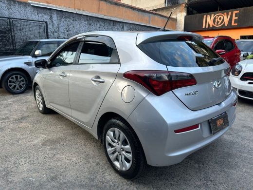 HYUNDAI HB20 - foto 6
