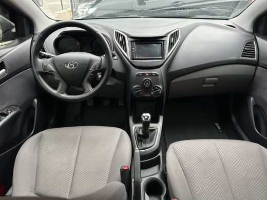 HYUNDAI HB20 - foto 3