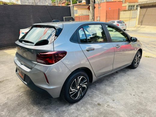 CHEVROLET Onix - foto 5