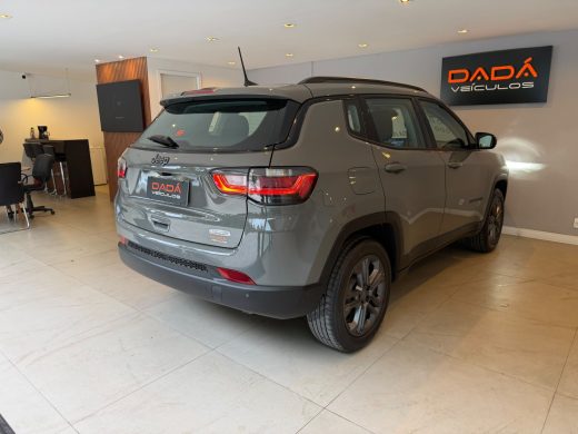 JEEP Compass - foto 2